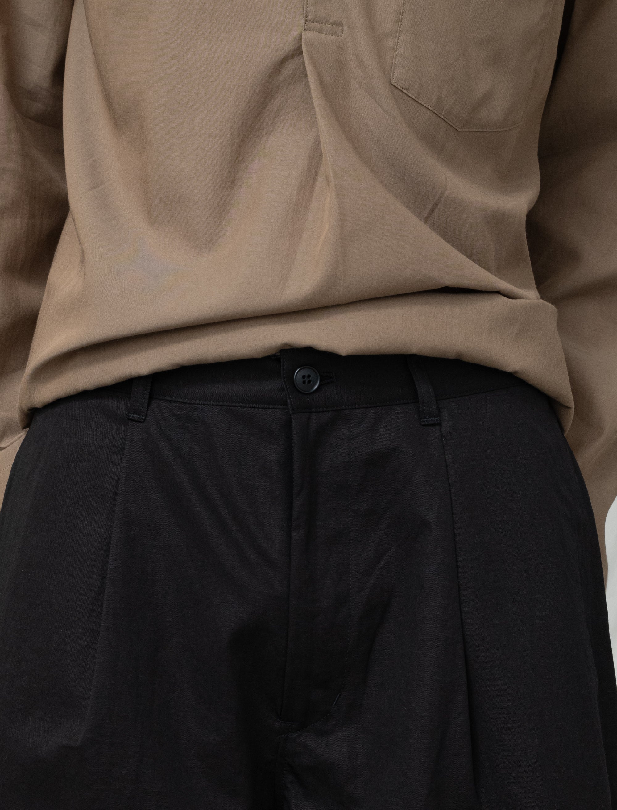Linen Wide Shorts (Black) - Image 4