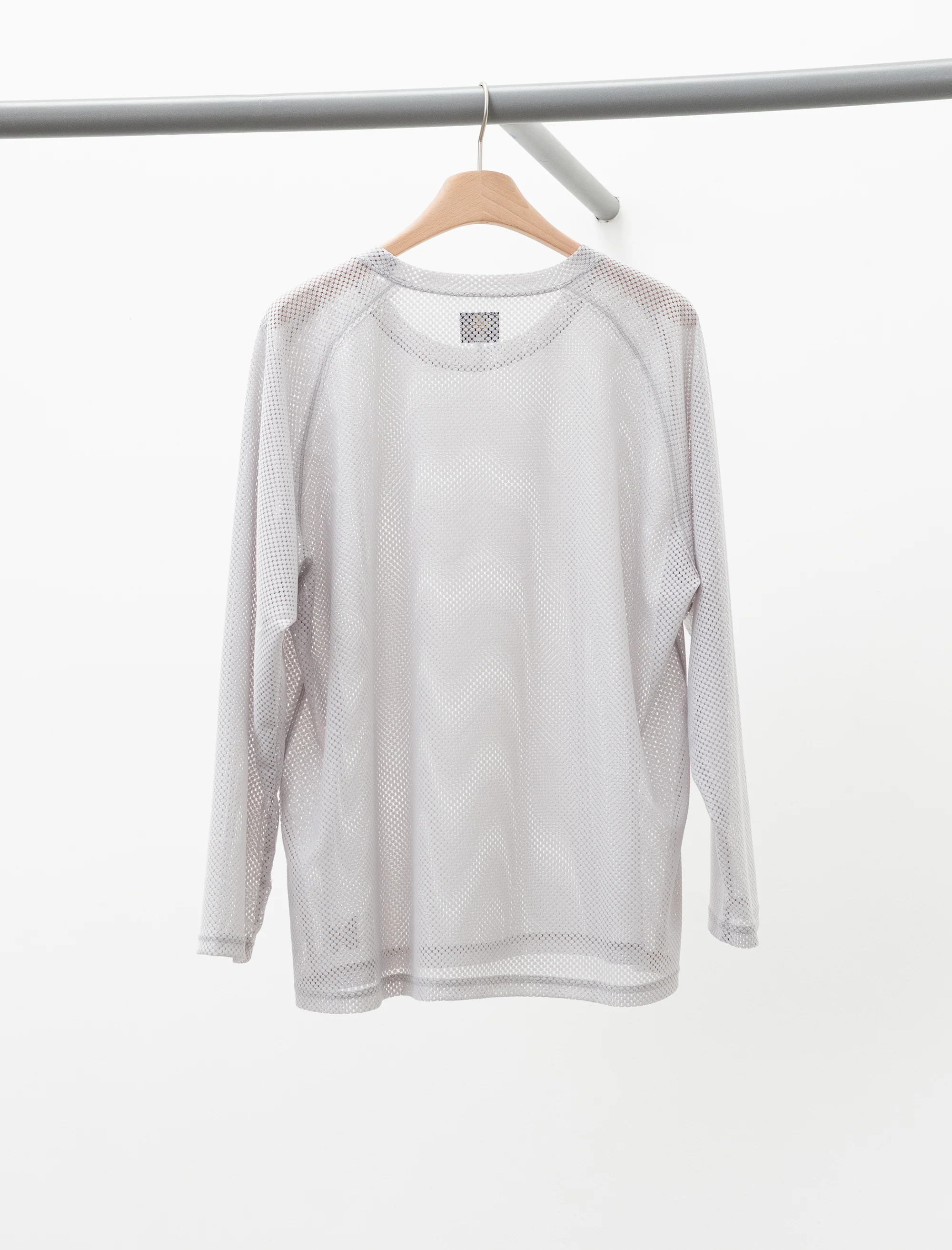 U-Neck Tee Geometic Raschel Lace (Grey) - Image 2