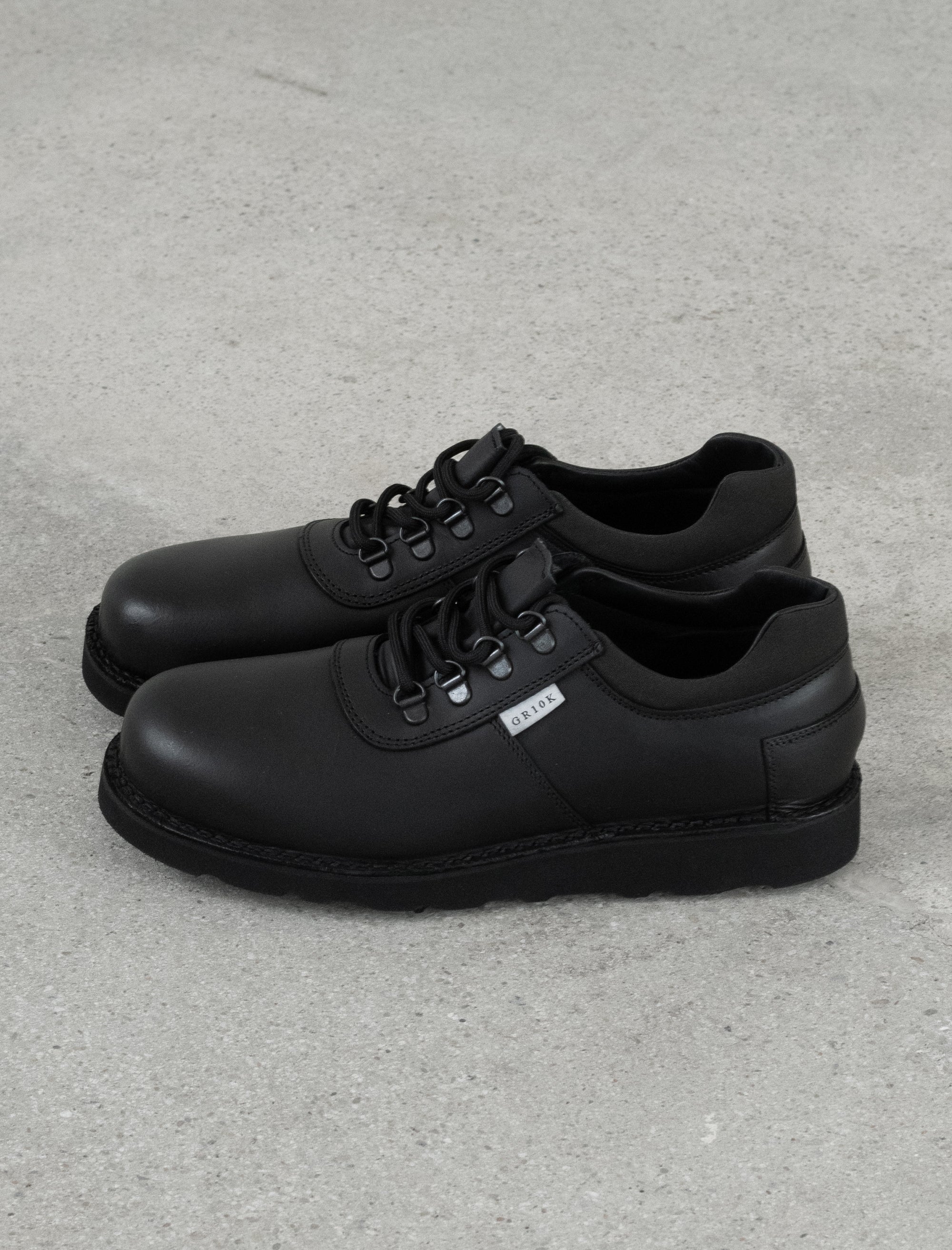 Low Trauma Shoes (Black) - Image 4