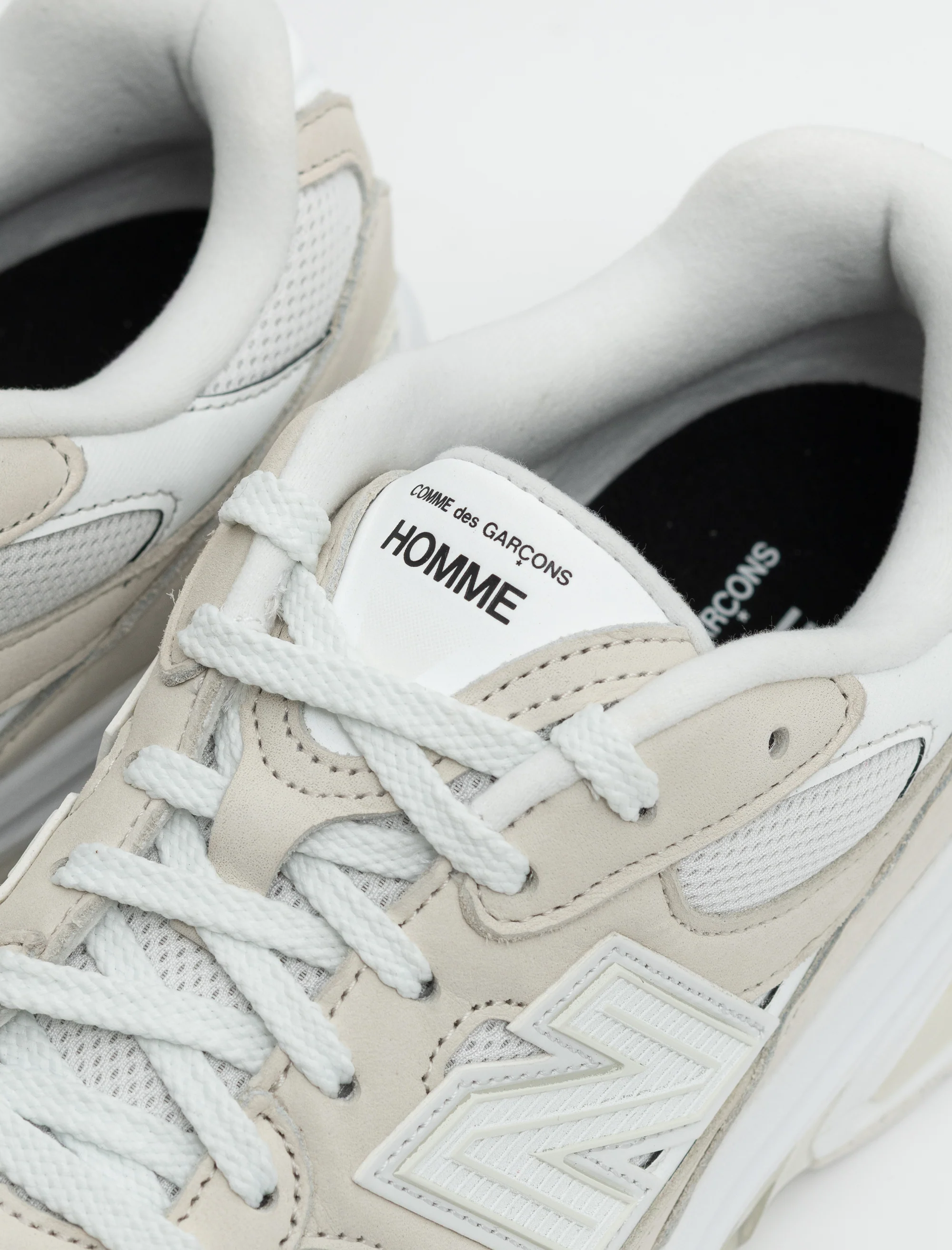 New Balance 2010V (White) - Image 4