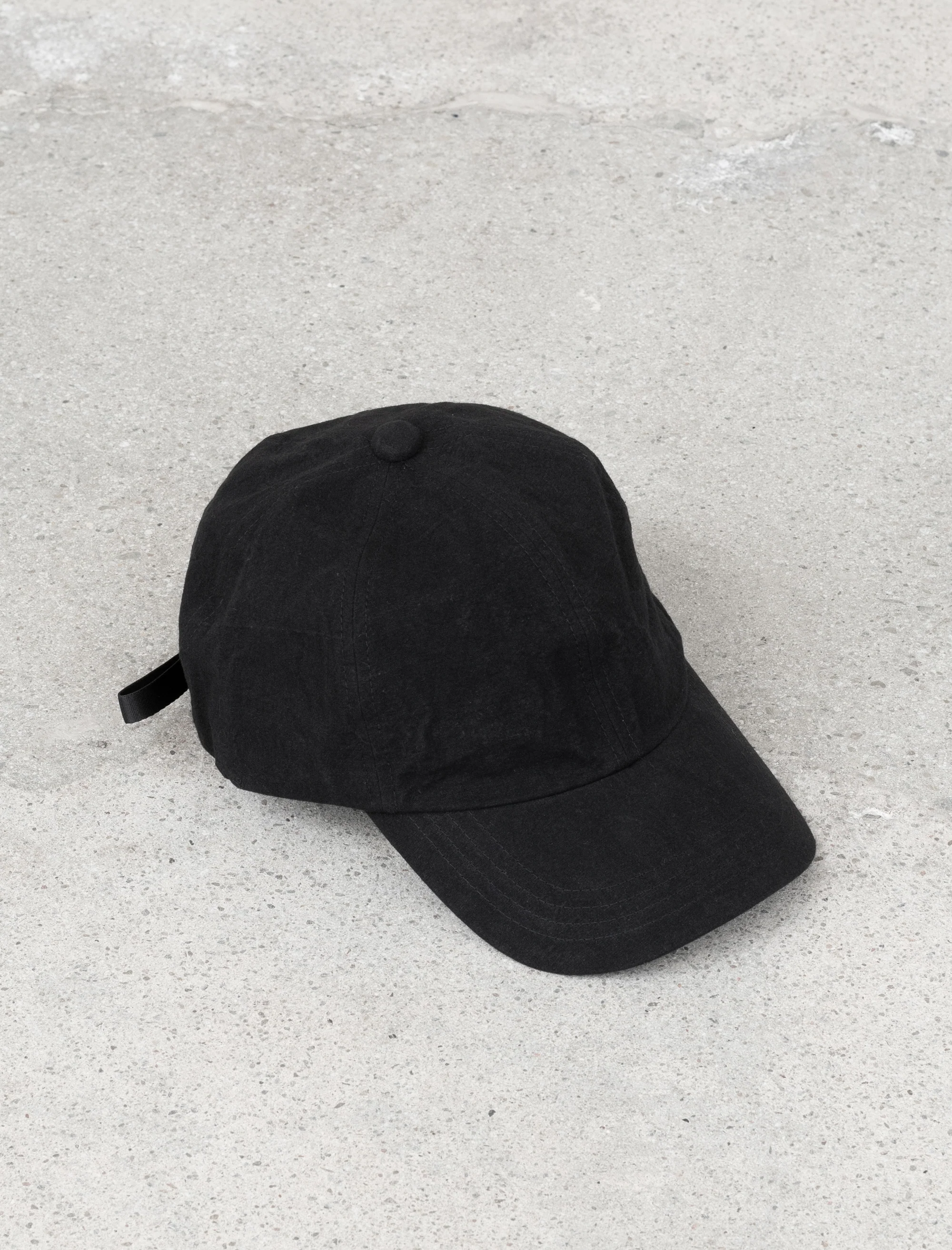 R0C3 Deep Cap (Black Wax)