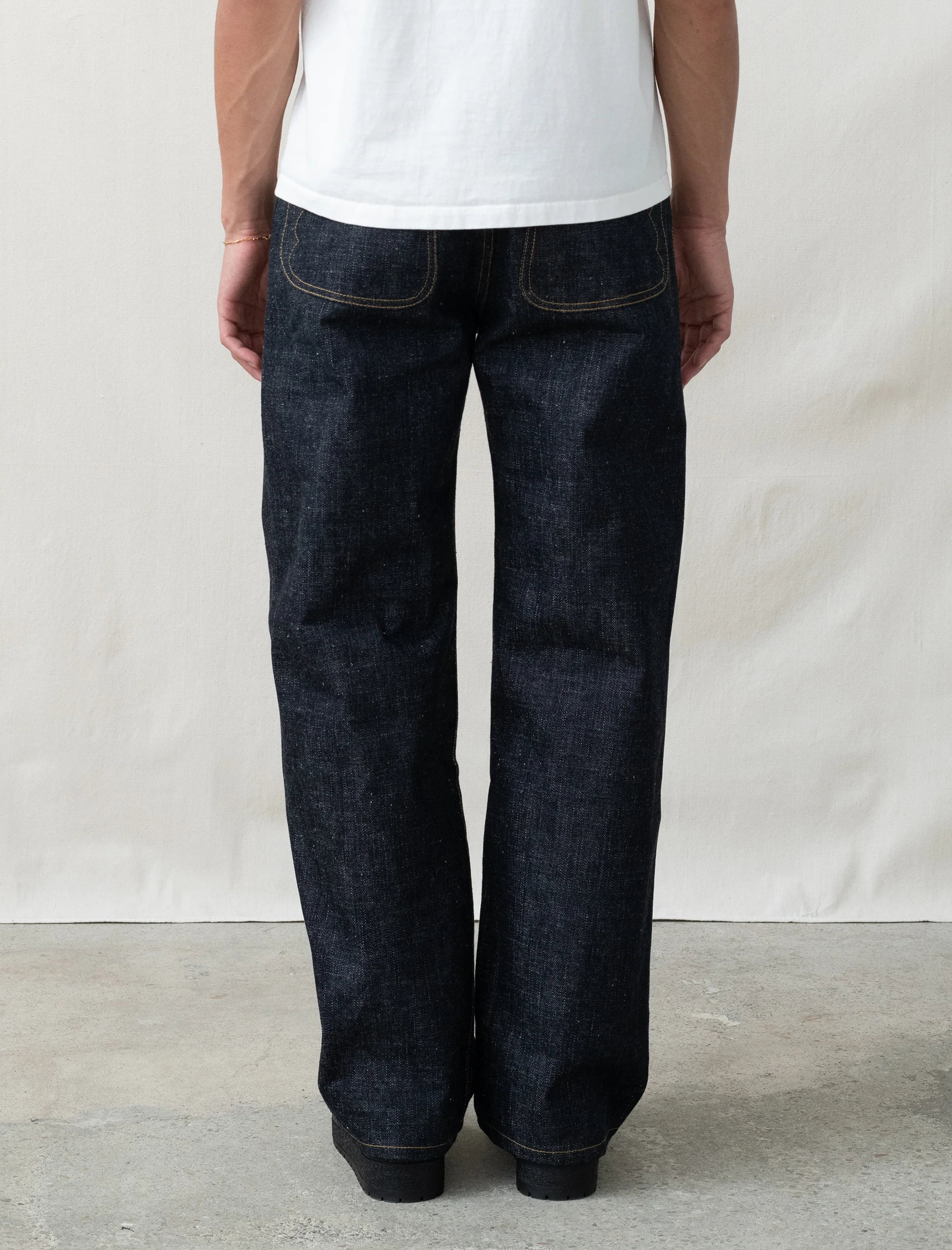 Type 00 Selvedge Denim 15.5oz (Indigo) - Image 4