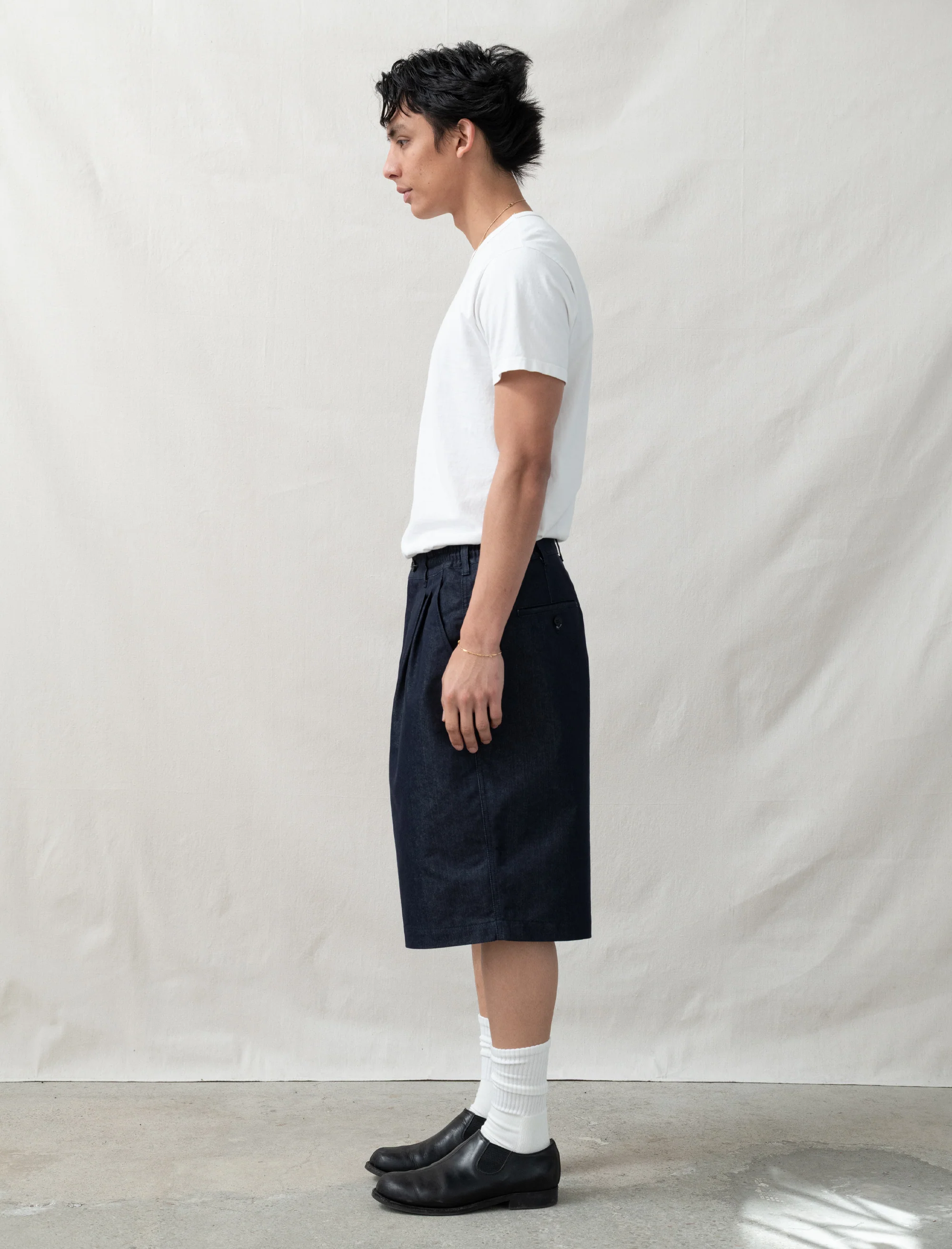 Wide Pleated Shorts (Indigo) - Image 4